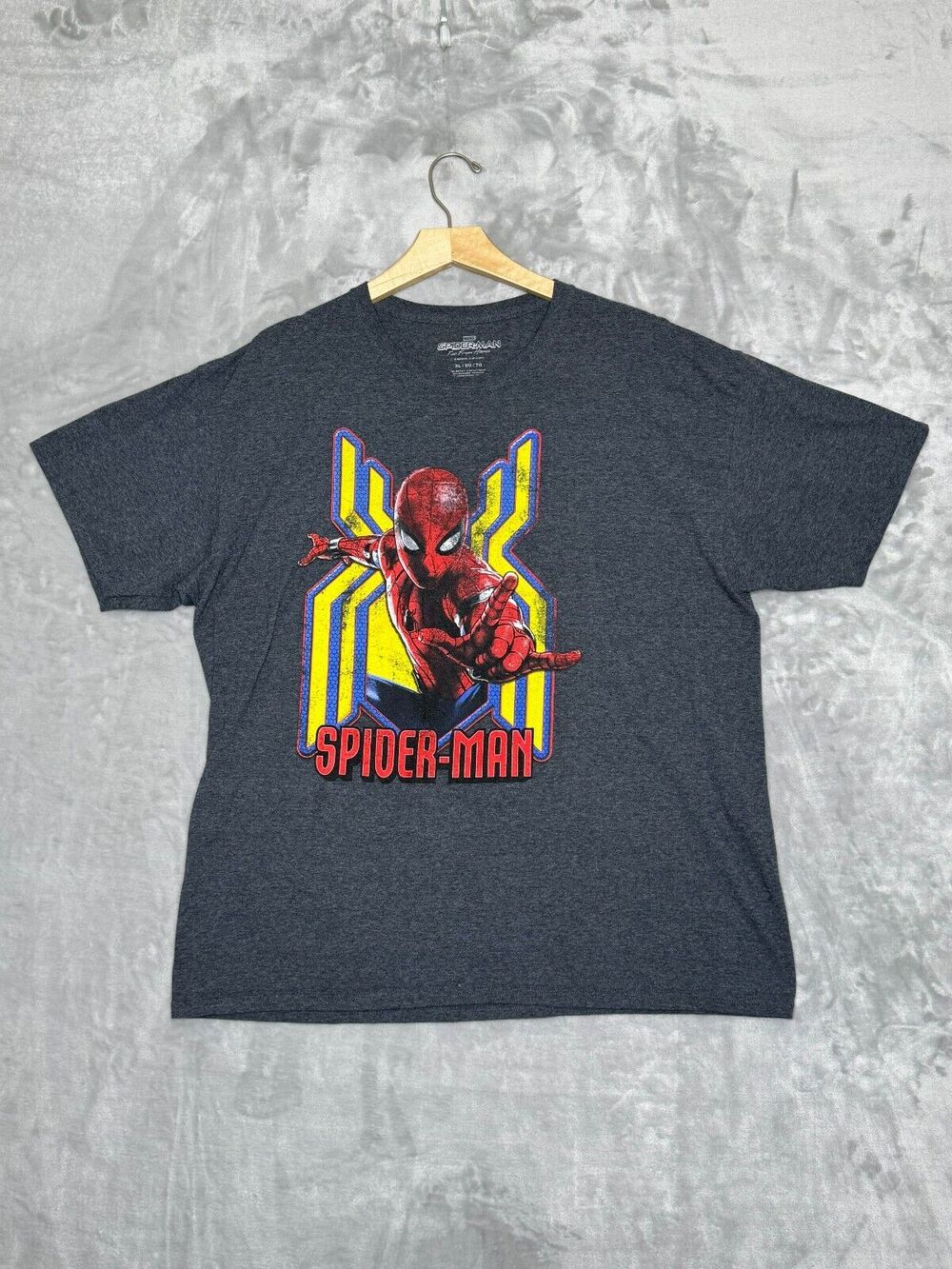 Marvel Spider Man Far From Home T Shirt Mens Adult XL Gray Short Sleeve Crew